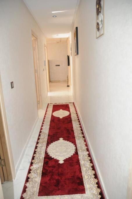 Appartement Meuble Et Bien Situe Meknès Екстериор снимка