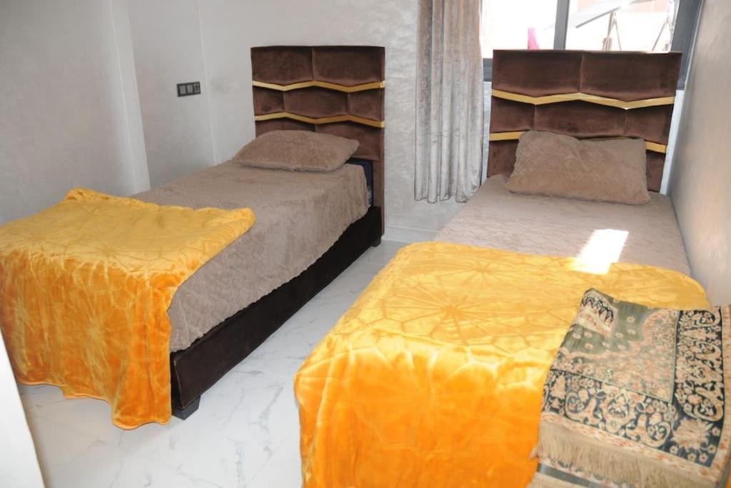 Appartement Meuble Et Bien Situe Meknès Екстериор снимка